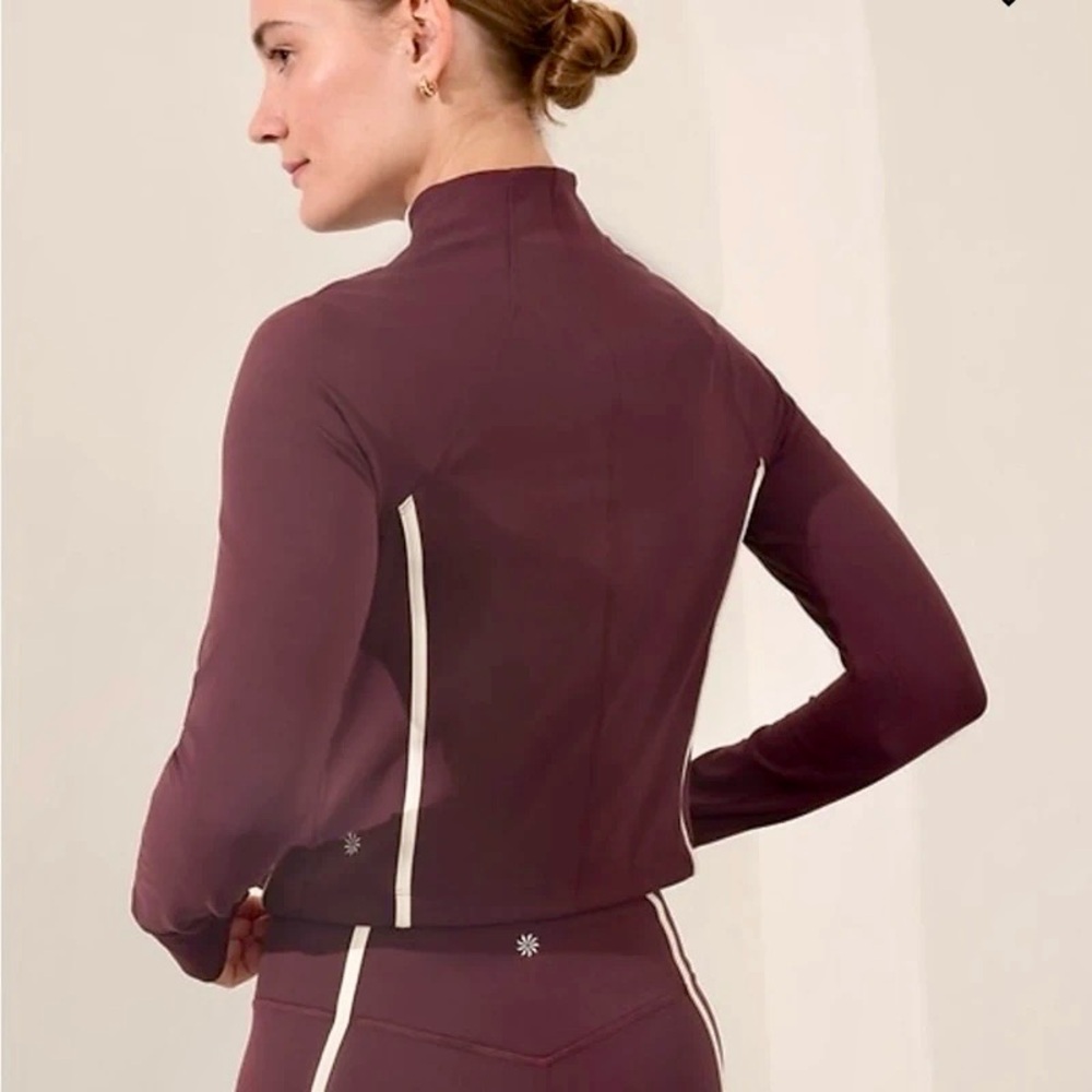 Athleta Yoga Jacket Burgundy NWT - Size M - Picture 2 of 9